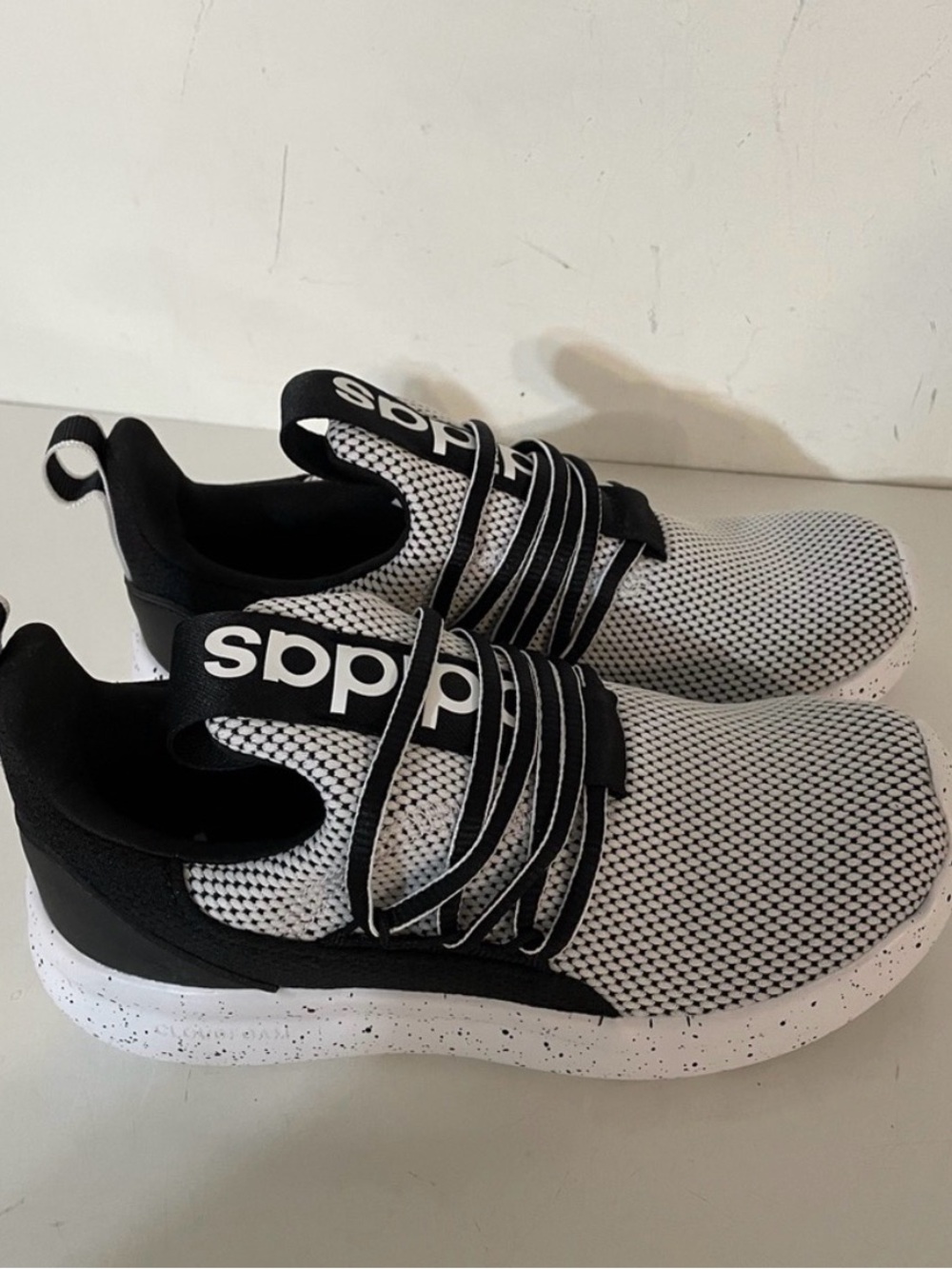 Adidas Sneaket